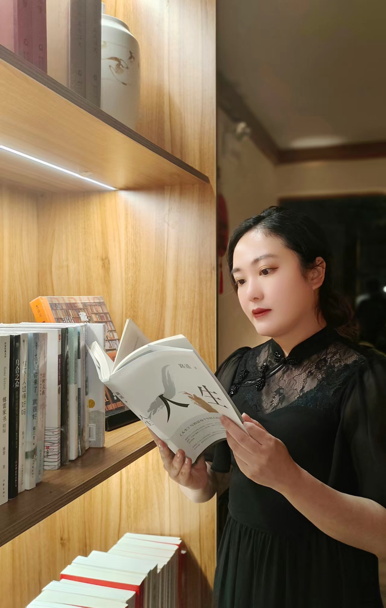 黄谷谷.jpg